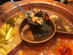 -滇釜火锅·能喝汤的火锅(车公庄店)