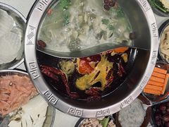 -憨铁匠老火锅(龙岗万科里店)