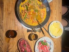 -贵厨酸汤牛肉(汇金星力城店)