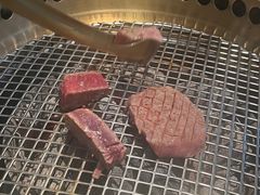 -铭牛烧肉·和牛海鲜自助(高新月牙湖店)