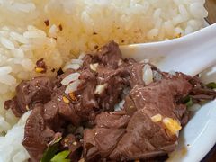 -小杨翘脚牛肉