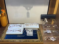 -一代眼镜·蔡司配镜(浦东大拇指广场店)