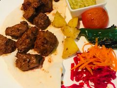 -Efes Turkish & Mediterranean Cuisine 艾菲斯餐厅(陆家嘴店)