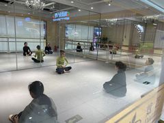 -炫艺舞蹈培训中心(枫尚奥特莱斯店)