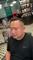 -海文先生国潮烫染男士理发馆