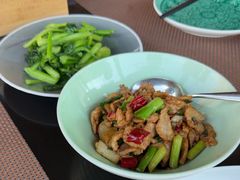 -丽江悦榕庄酒店-明月·雪山庭院餐厅