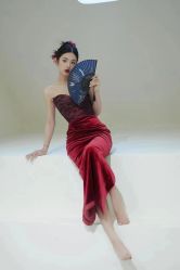 -Lady  Jane高端婚纱礼服馆