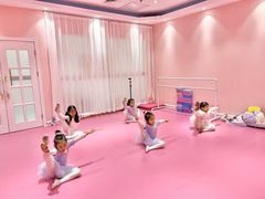 -芭芭拉舞蹈·星星演说家(珠江新城校区)