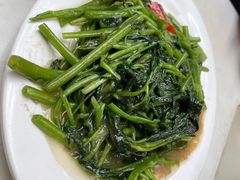 -肥仔文澳门猪骨煲(南京西路店)