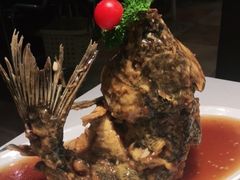 糖醋鲤鱼-闫府私房菜·百年鲁菜(恒隆店)