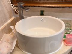 -维也纳酒店(广州番禺大石江景花园店)