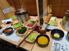 -独食火锅·半米屋台(直营总店)