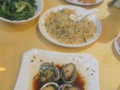 -鹏城人家海鲜酒家·23年老字号(较场尾店)