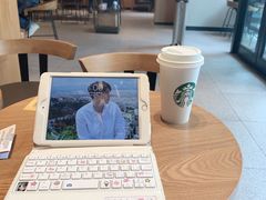 -星巴克(西安李家村万达店)