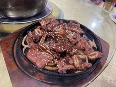 -红旗山庄(圭峰山店)