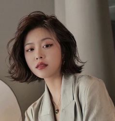 -苑苑发型设计