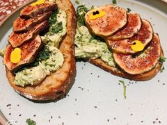 无花果手撕鸡肉tapas-Toris(LuOne凯德晶萃广场店)
