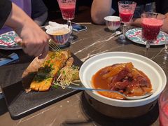 -海派悦庭·海胆烧麦·新融合菜(凯德广场店)