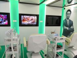 -黑奥秘脱发白发中心