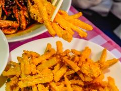 -捌贰虾蟹·江湖菜馆(江汉路店)