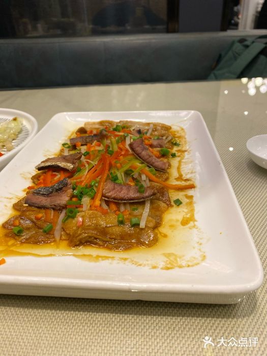 葱花咸鱼蒸五花腩