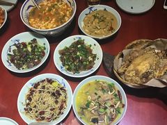 -窄巷子陕菜馆·地道陕西菜(粉巷店)
