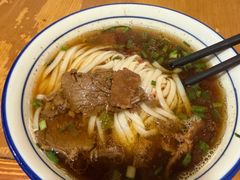 -矮子粉店1985·长沙米粉(湘春路店)
