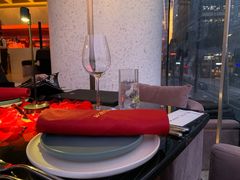 餐具摆设-wann lounge 低温慢煮牛排·清吧