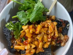 -黑色经典臭豆腐·湖南特产(坡子街店)