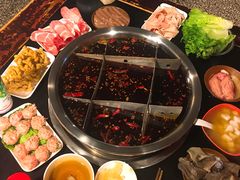 -邓莽子老火锅(中兴路总店)