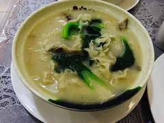 -YI PIN JU 一品居中餐厅 中国超市