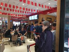 等位区-老通城豆皮大王(吉庆街店)