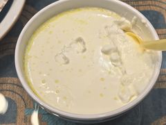 -三江源美食城