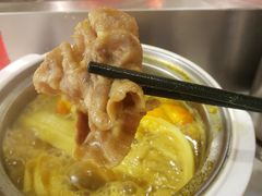 -百品聚旋转火锅(万德庄店)