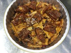-多嘴超级肉蟹煲(欧亚卖场店)