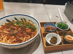 -康师傅私房牛肉面(马泉营奥莱店)