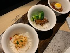 -穹六人间 people 6(岳阳路店)