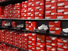 -NIKE上海青浦优选体验店