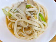 -一家人剪刀面(海伦国际店)
