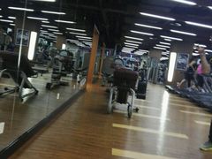 -W FITNESS 威尔仕健身·游泳(七宝店)