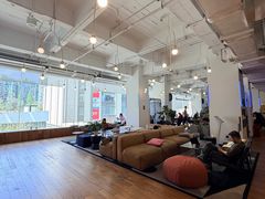 -WeWork中国(南京西路社区店)
