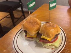 -Thanks美式餐厅(汉堡咖啡店)