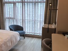 -广州天河体育中心美居酒店