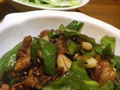 辣椒炒肉-肖记公安牛肉鱼杂馆· 省级非物质文化遗产(仁和路店)