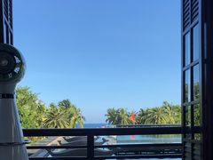 -亚龙湾喜来登·美景台大堂吧