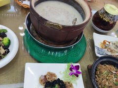 -一品美食城(石碣序伦小学店)