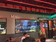 -蚝蚝先生·广式烧烤(信天广场店)