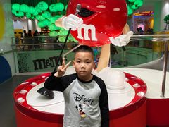 -m豆巧克力世界(上海世茂广场店)