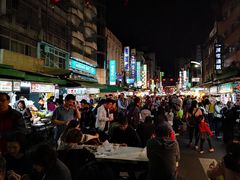 -六合夜市