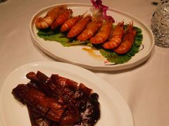 -河畔春天时尚餐厅